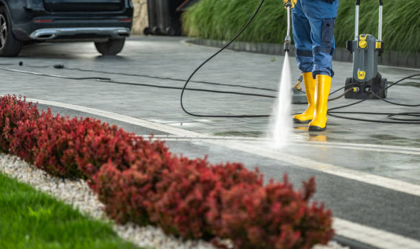 Animal Enclosure Cleaning in Hennessey, OK